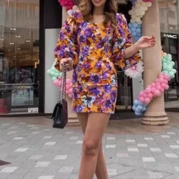 REVOLVE•ZARA- "The Camilla Dress”• NWOT•SOLD OUT EVERYWHERE!• SUZE SMALL - Picture 11 of 16